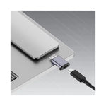 Adaptateur USB-C vers Micro-B en aluminium vue de face haute qualité GEAR4PC
