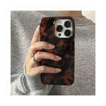 Etui iPhone 17 Pro Max Wolkerfly ambre retro vue arrière transparenteProtectionCoinContourBorduresDesignFinitionGelTechSty...