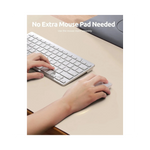 Parchemin anti-dérapant noir pour PC gaming vue de dessus avec logo GEAR4PC